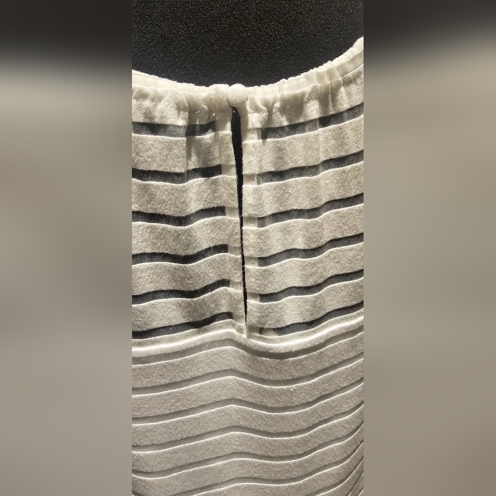 INC International Concept Illusion-Stripe HalterTop White Size X-Large - Picture 4 of 7